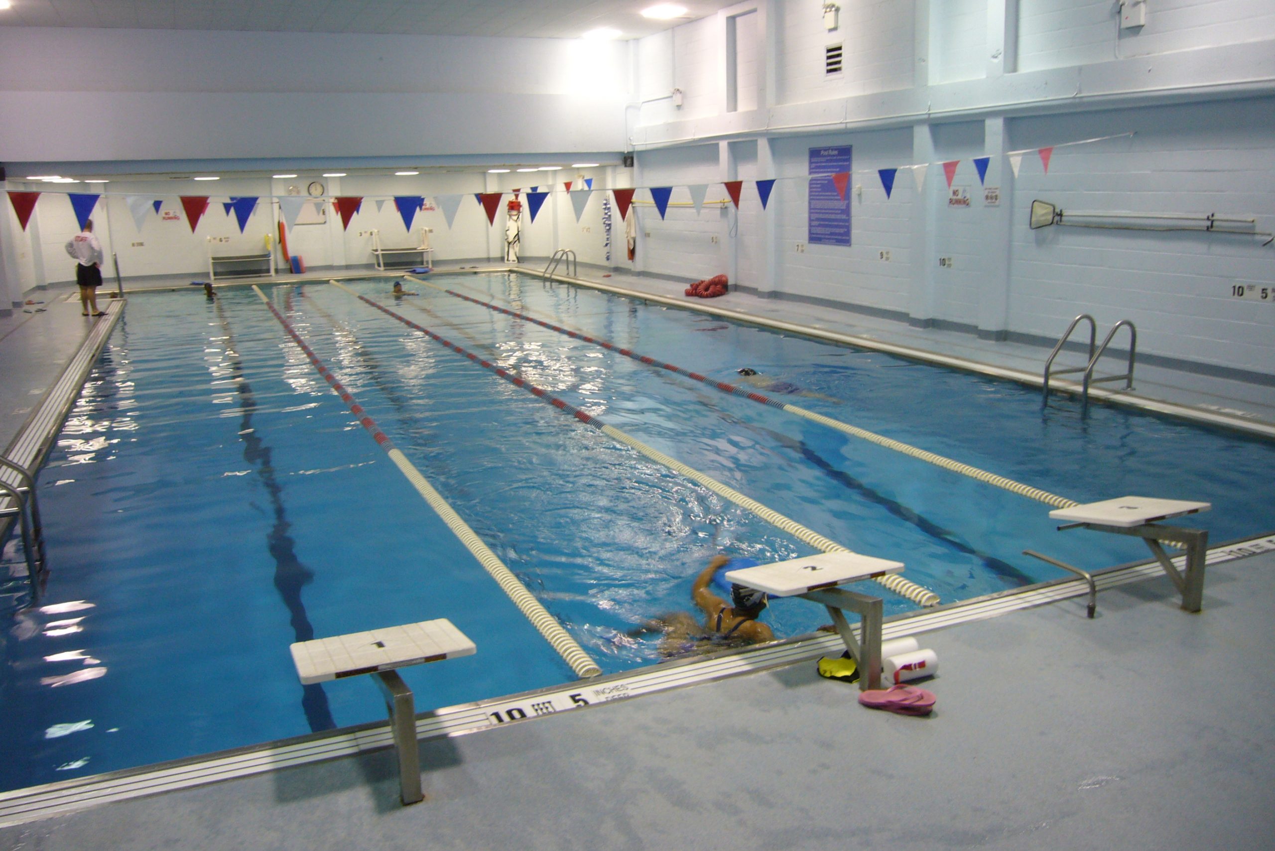 HES Pool 1